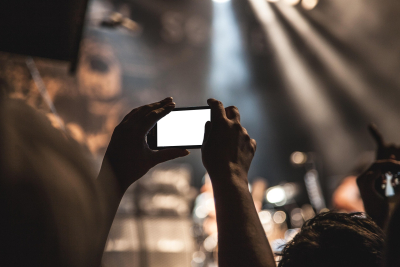 disCONNECTED- TheaterMedienProjekt